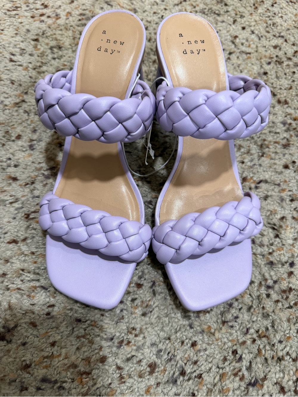 A New Day Lilac Sandals - Picture 4 of 6